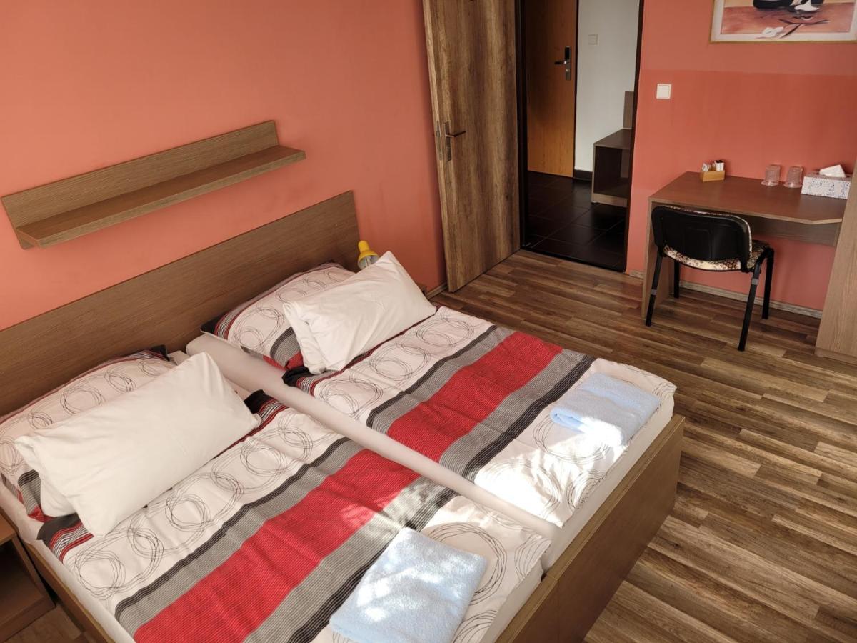 Hotel Gól Prostějov Exterior foto